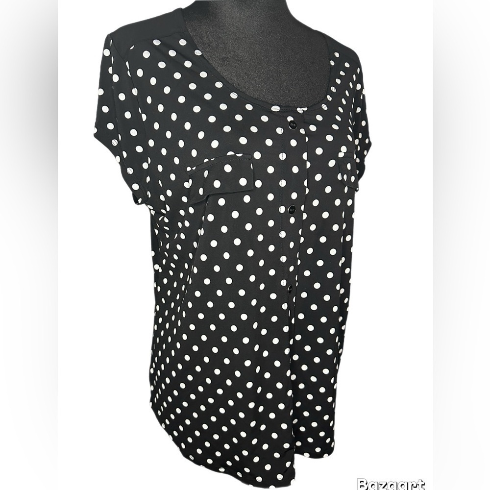 Chic Polka Dot Blouse - Black and White
